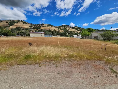3144 Spring Valley Rd, Clearlake Oaks, CA 95423