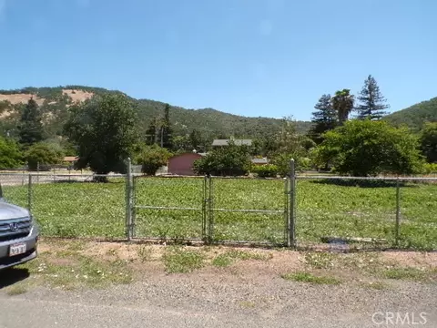 6902 Frontage Rd, Lucerne, CA 95458
