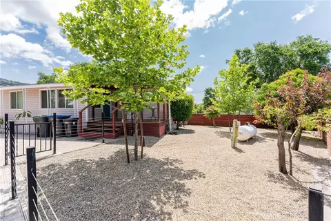 4532 Pine St, Lucerne, CA 95458
