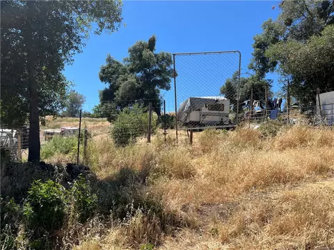 3562 Ukiah St, Clearlake, CA 95422