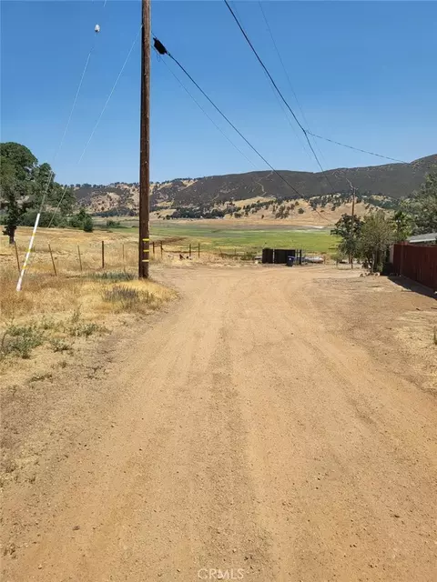 3150 Country Club Dr, Clearlake, CA 95422