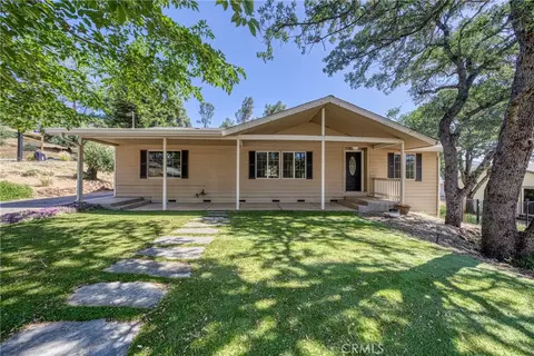 20250 Heartwood Ct, Hidden Valley Lake, CA 95467