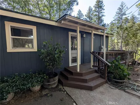 16121 Golf Rd, Cobb, CA 95426