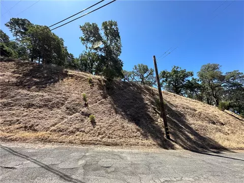 7535 Bruner Dr, Lucerne, CA 95443 photo 4