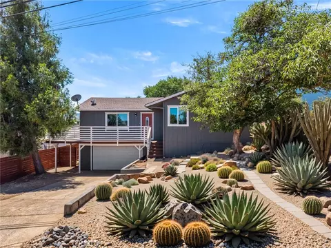 10325 Fairway Dr, Kelseyville, CA 95451