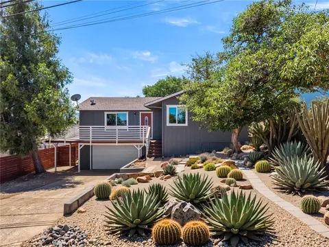 10325 Fairway Dr, Kelseyville, CA 95451