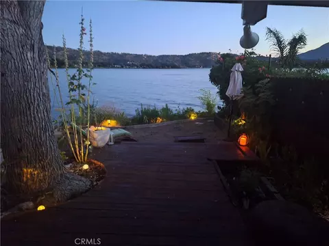 13050 Island Dr #29, Clearlake Oaks, CA 95423