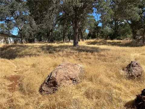 16270 16th Ave, Clearlake, CA 95422