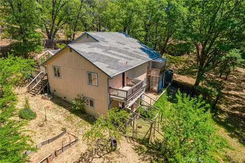 11575 Loch Lomond Rd, Middletown, CA 95461