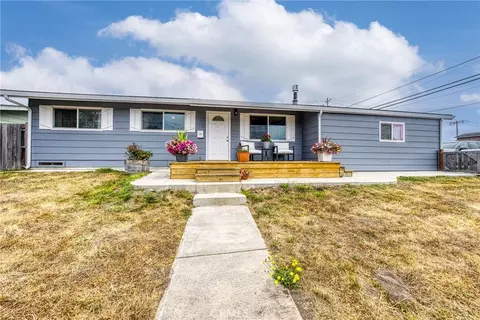 494 S Whipple St, Fort Bragg, CA 95437
