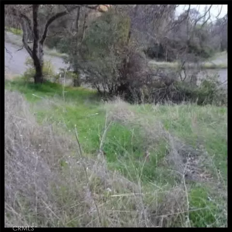 11860 Lakeview Dr, Clearlake Oaks, CA 95423