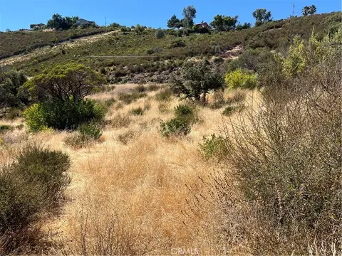 5633 Maya Rd, Kelseyville, CA 95451
