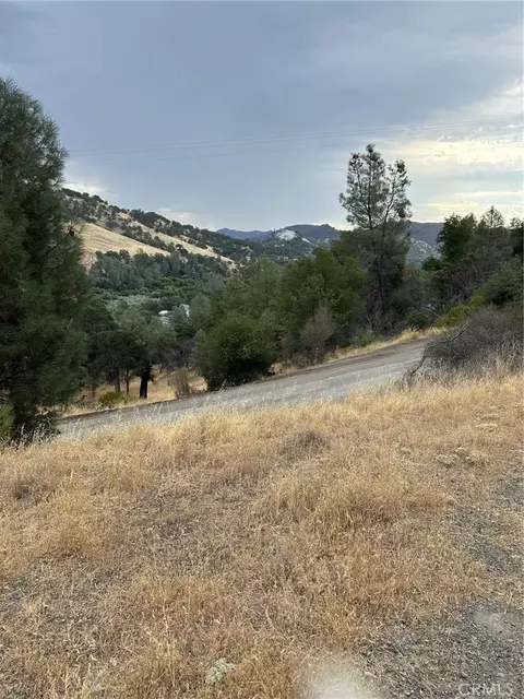 16332 Pueblo Trl, Clearlake Oaks, CA 95423