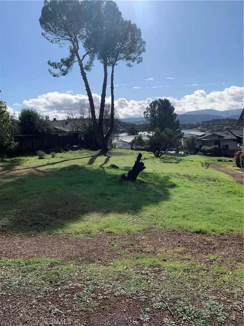 18475 Kentwood Pl, Hidden Valley Lake, CA 95467
