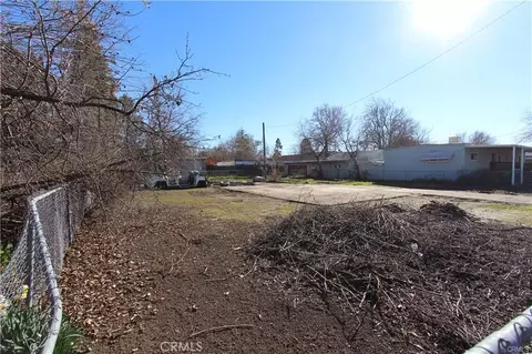 6325 Thirteenth Ave, Lucerne, CA 95458 photo 4