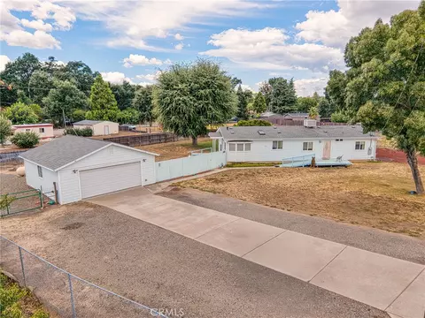 9267 Riverview Dr, Lower Lake, CA 95457