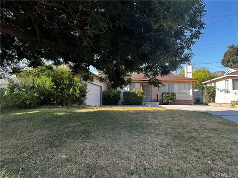 5768 Chiquita Ln, San Bernardino, CA 92404