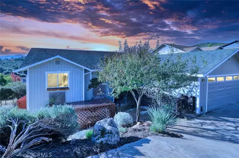 9215 Fairway Dr, Kelseyville, CA 95451