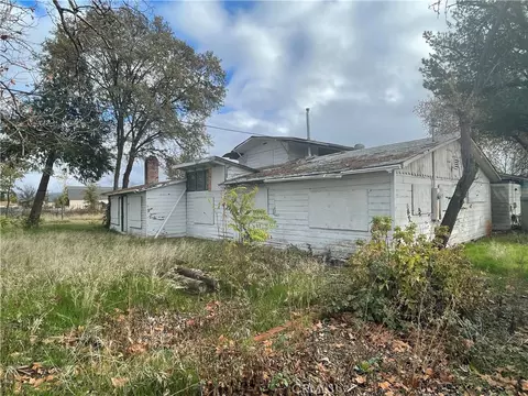 3035 Soda Bay Rd, Lakeport, CA 95453