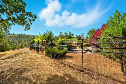 Exterior - 6850 High Valley Rd, Cobb, CA 95426 photo 14 of 16