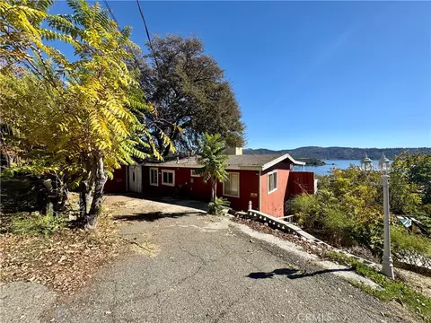 11633 Lakeview Dr, Clearlake Oaks, CA 95423