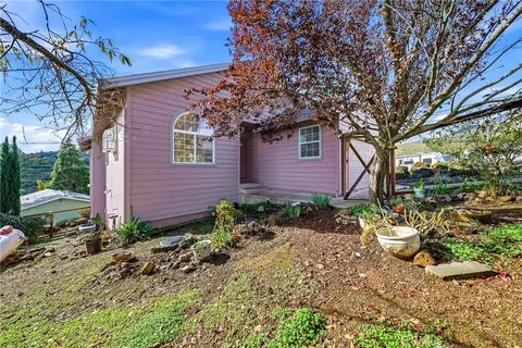 9339 Paloos Ct, Kelseyville, CA 95451