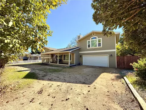 8155 Peninsula Dr, Kelseyville, CA 95451
