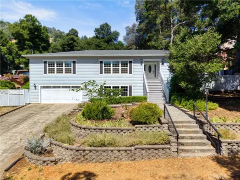 2717 Buckingham Dr, Kelseyville, CA 95451