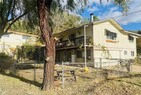 Exterior - 2900 Oakcrest Dr, Lucerne, CA 95458 photo 2 of 4
