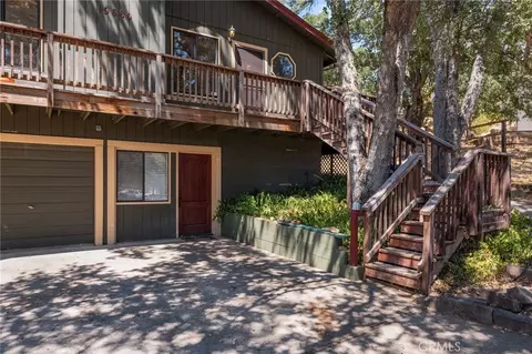 19680 Sugarwood Ct, Hidden Valley Lake, CA 95467