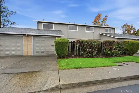 1633 Montana Vis, Lakeport, CA 95453