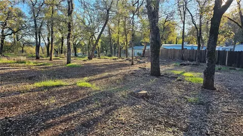 16287 17th Ave, Clearlake, CA 95422 photo 2