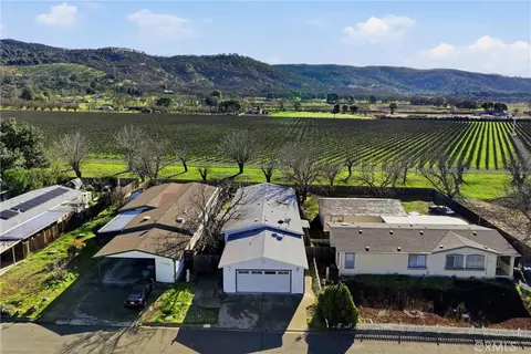 14072 Apple Ln, Clearlake Oaks, CA 95423