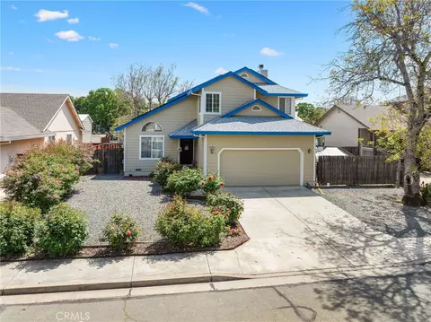3194 Bartram Cir, Clearlake, CA 95422