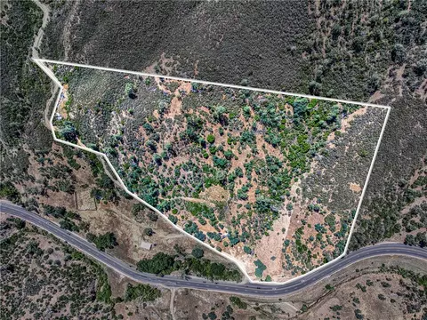 104 Mule Skinner, Clearlake Oaks, CA 95423