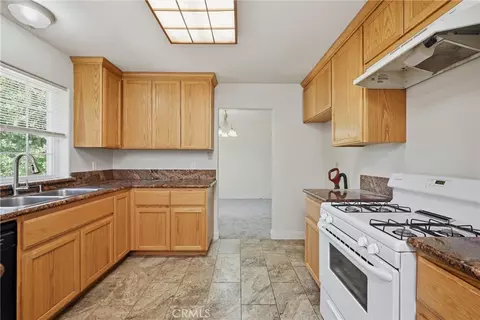 Kitchen - 16211 Golf, Cobb, CA 95426 photo 1 of 3
