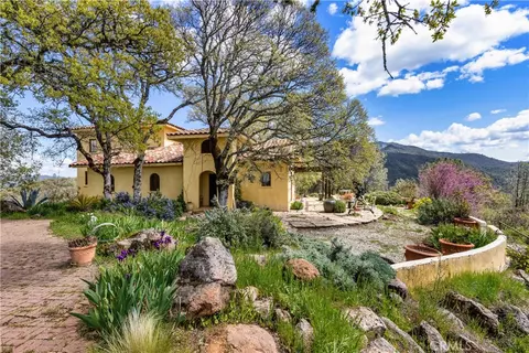 3520 Michelle Dr, Kelseyville, CA 95451