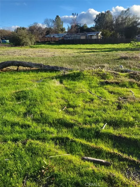 2810 10th St, Clearlake, CA 95422 photo 8