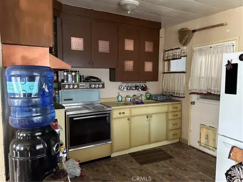 Kitchen - 6454 14th, Lucerne, CA 95458 photo 2 of 3