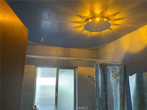 Bath - 6454 14th, Lucerne, CA 95458 photo 1 of 3