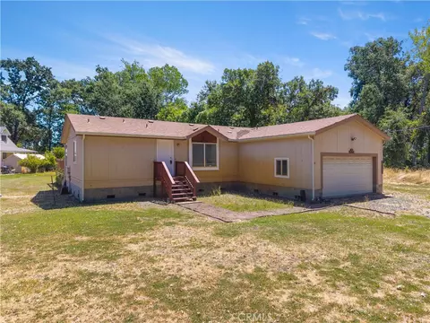 2816 Park View Dr, Lakeport, CA 95453
