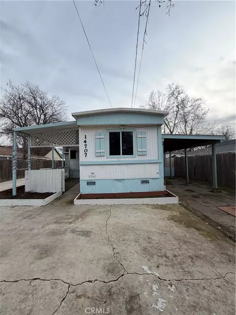 14707 Walnut Ave, Clearlake, CA 95422