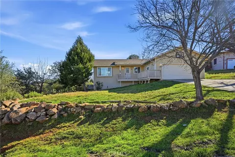 5608 Yana Ct, Kelseyville, CA 95451