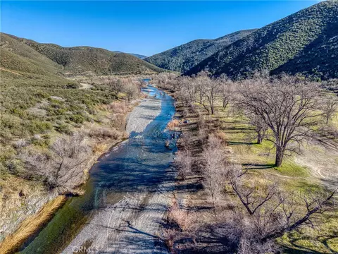 16332 Bartlett Spgs, Lucerne, CA 95458
