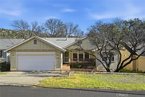 18286 N Shore Dr, Hidden Valley Lake, CA 95467