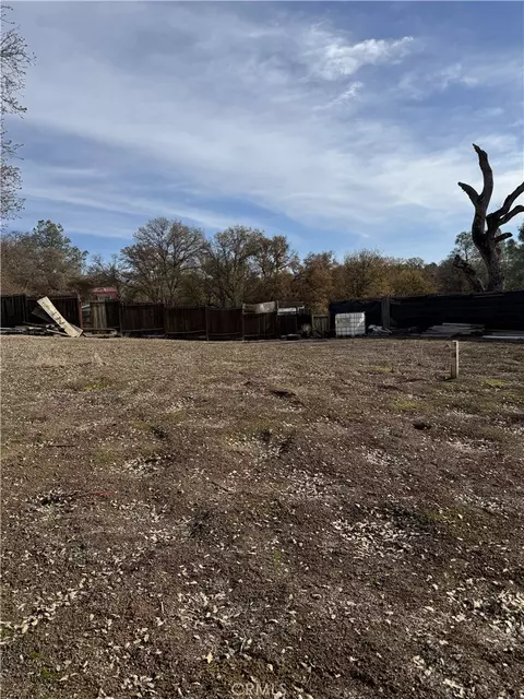 15608 37th Ave, Clearlake, CA 95422