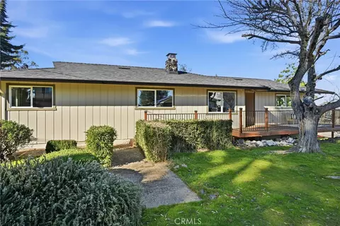 10496 Fairway Pl, Kelseyville, CA 95451