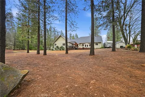 Exterior - 8863 Fox Dr, Cobb, CA 95426 photo 8 of 14