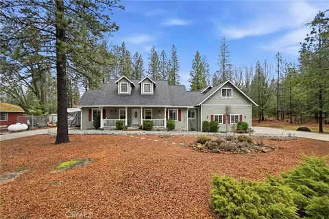 Exterior - 8863 Fox Dr, Cobb, CA 95426 photo 11 of 14