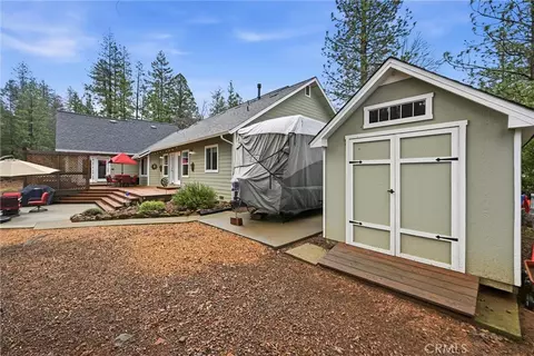 Exterior - 8863 Fox Dr, Cobb, CA 95426 photo 9 of 14